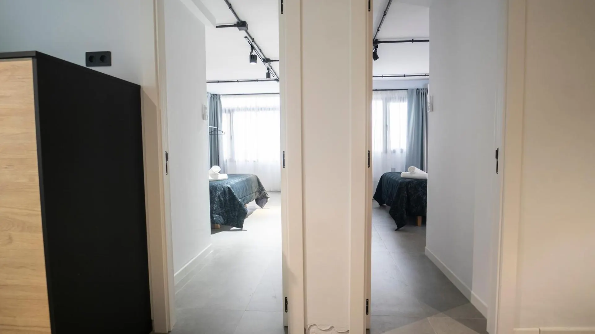 Apartment H&H Suite Oasis Granada Spain