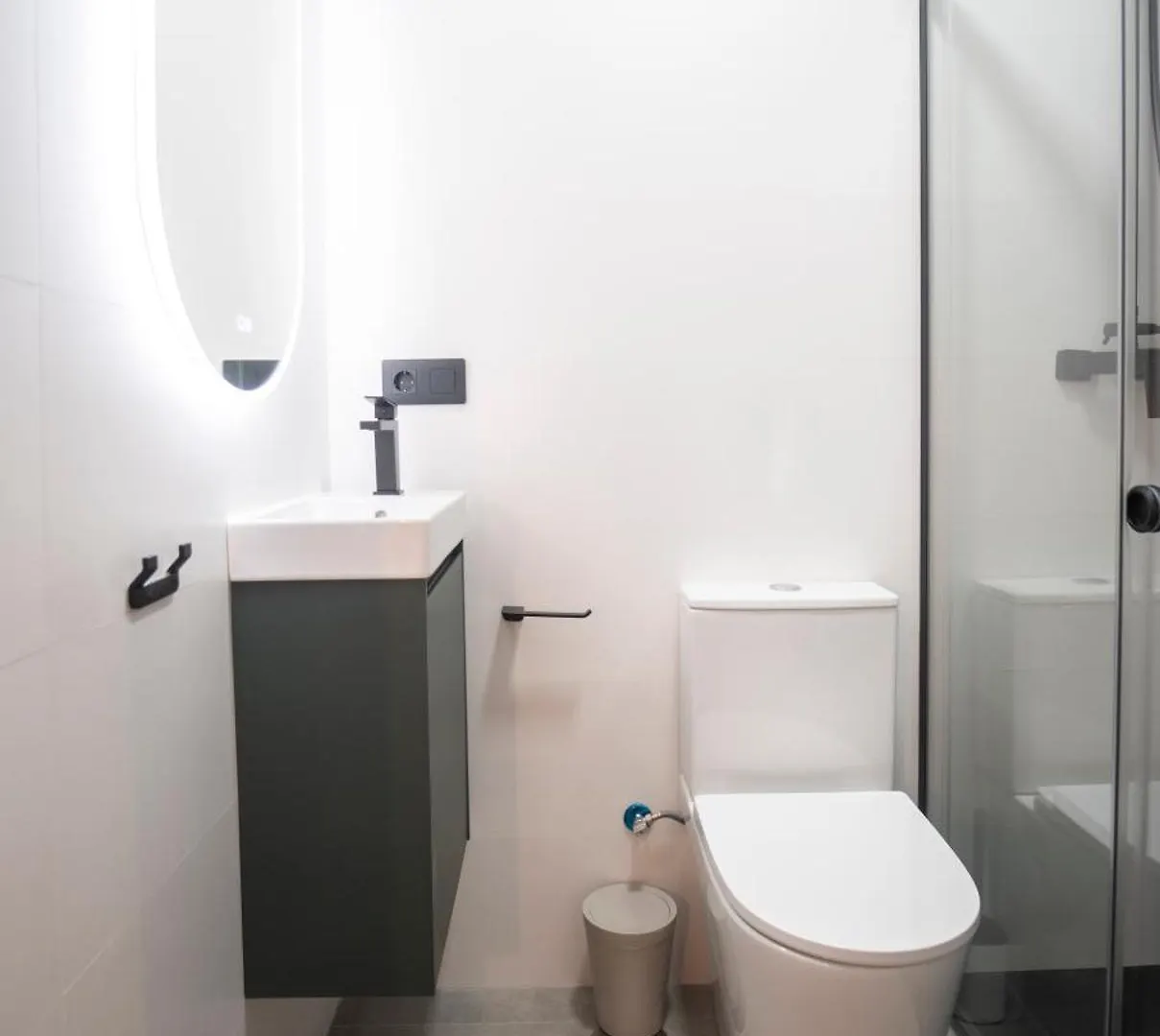 H&H Suite Oasis Granada Apartment